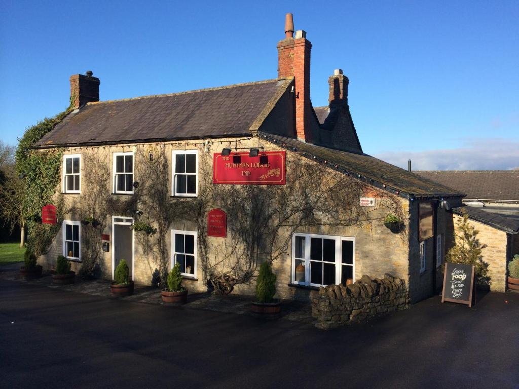 Hunters Lodge Inn Wincanton Exterior foto