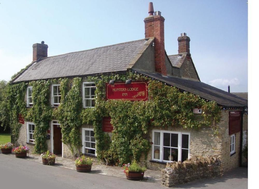 Hunters Lodge Inn Wincanton Exterior foto